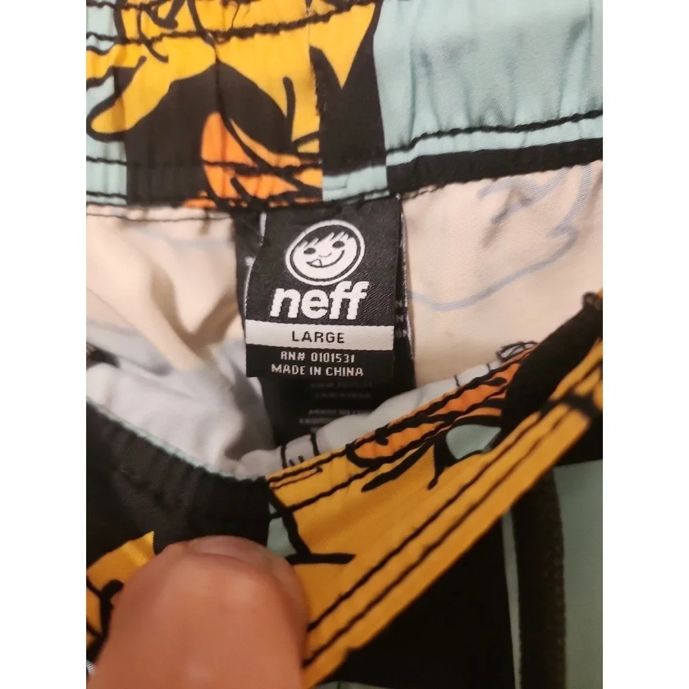 Neff Men's Checkered Rubber Duck Board Shorts Swim Trunks Size L